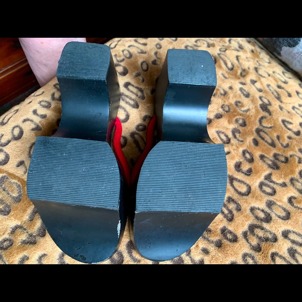 Handcrafted suede and wood platform sandals 6 - Picture 4 of 5